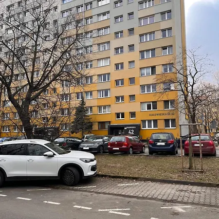 Bialowieska Street - 3 公寓 *