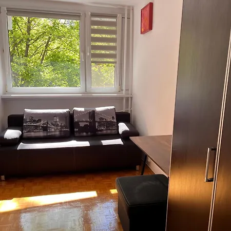 Apartment Bialowieska Street - 3 *